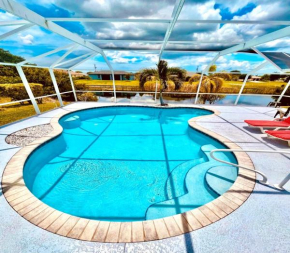 !NEW! Riverview House with Pool, Cape Coral